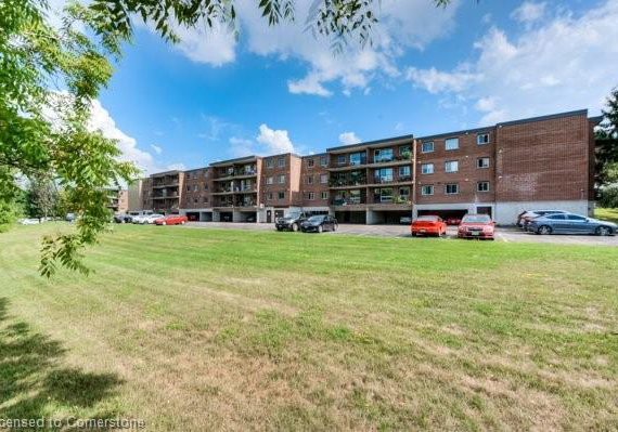 30-avalon-place-kitchener-ontario-40722905