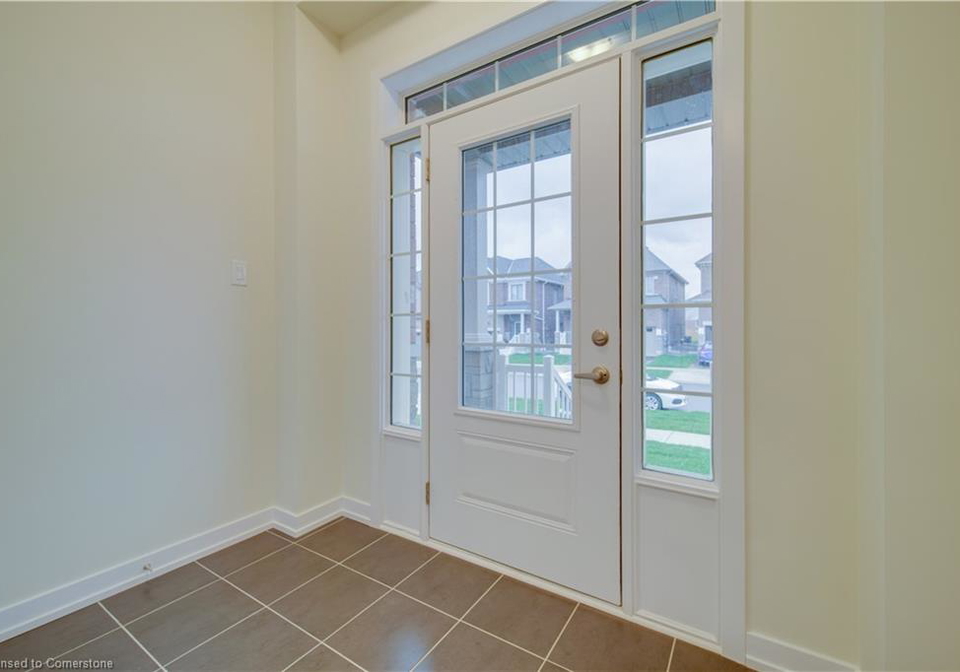 129-lumb-drive-cambridge-ontario-40723014