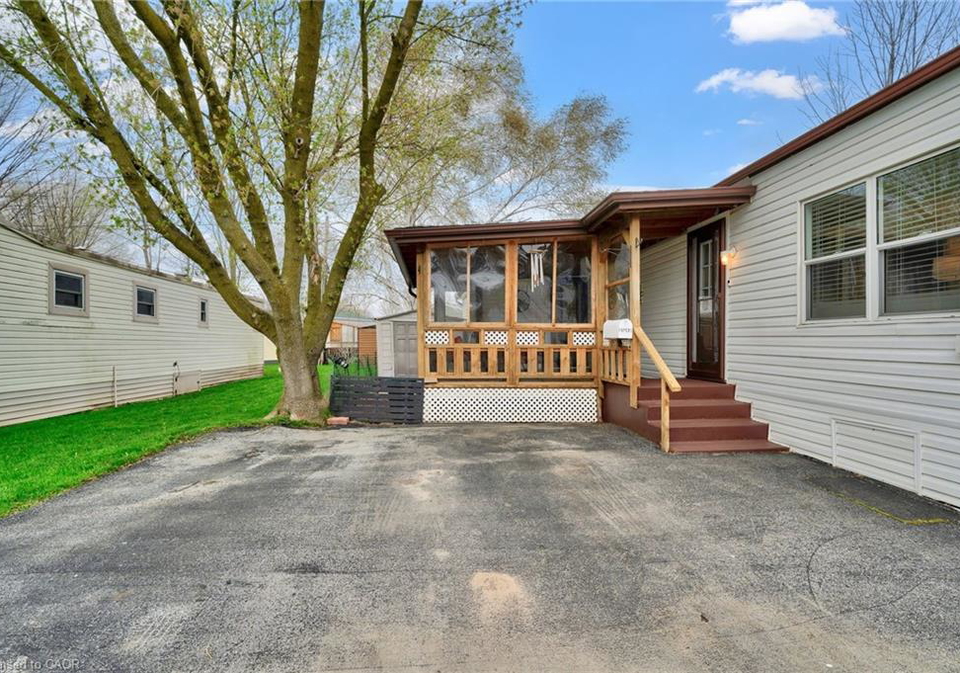 4593-abigail-lane-beamsville-ontario-40723048