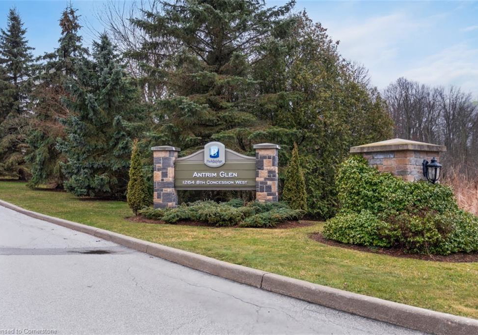 114-glenariff-drive-freelton-ontario-40723510