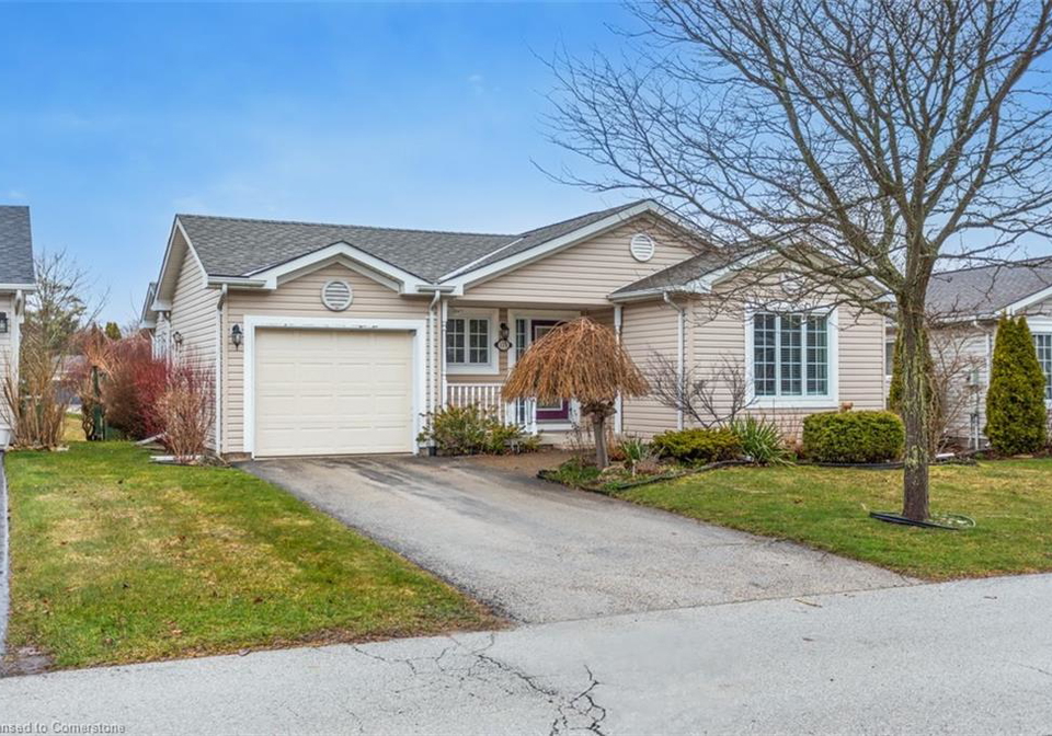 114-glenariff-drive-freelton-ontario-40723510