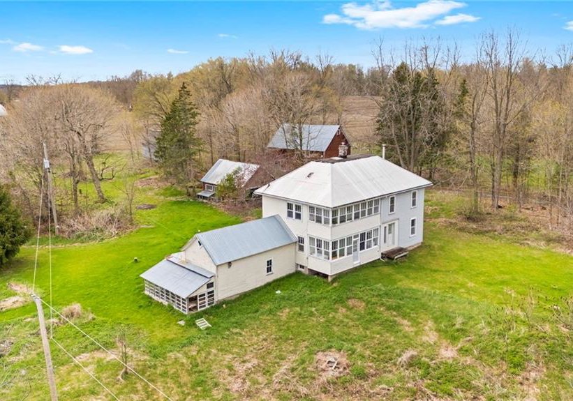 3148-county-road-32-highway-seeleys-bay-ontario-40723754