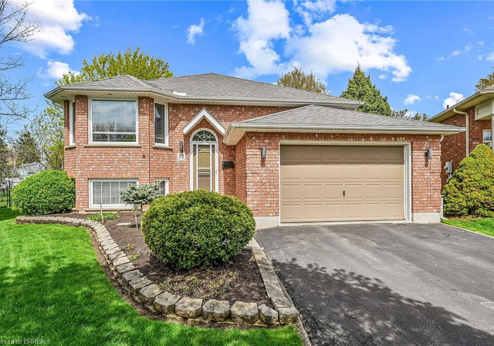 22-passmore-court-brantford-ontario-40723948