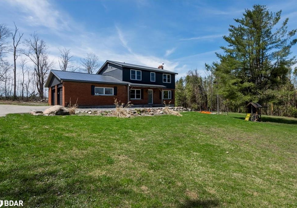 1384-1516-side-road-e-oro-medonte-ontario-40724389