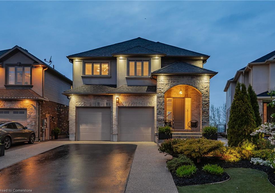 27-mcwilliams-court-cambridge-ontario-40724481