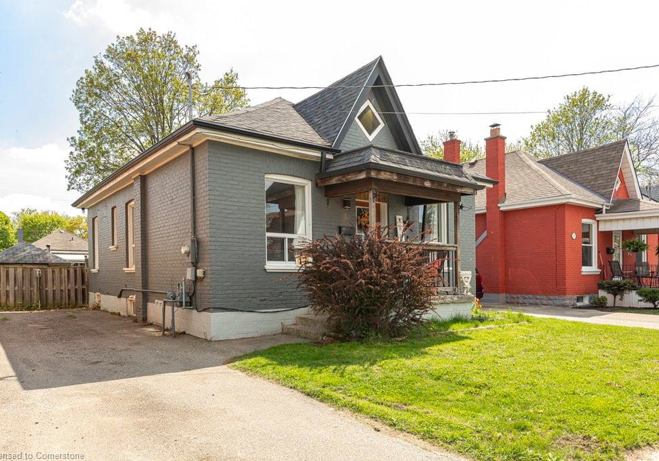 17-edward-street-brantford-ontario-40724701