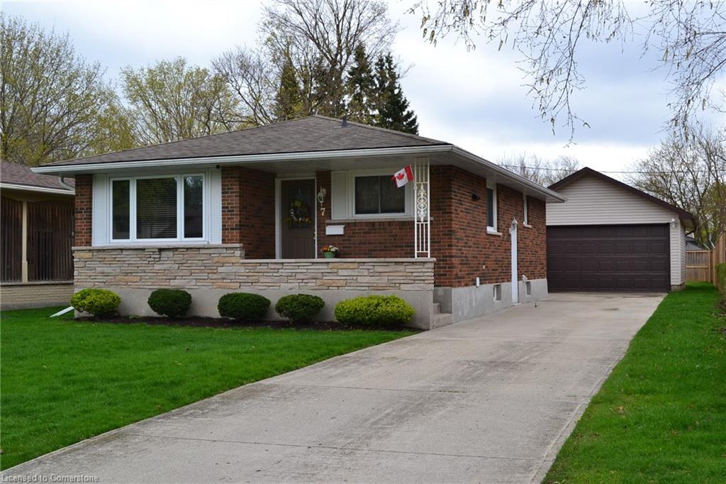 7-mourningdove-crescent-elmira-ontario-40724735