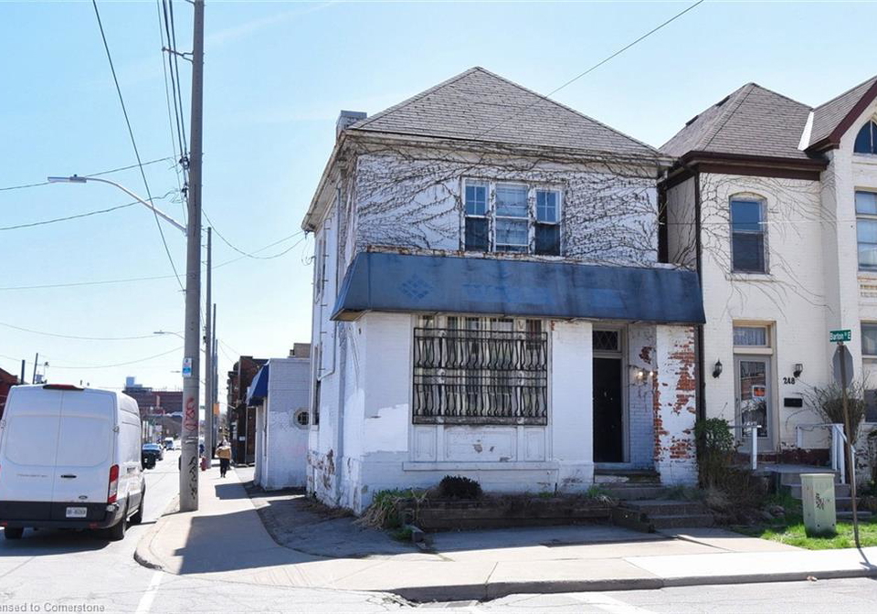250-hughson-street-hamilton-ontario-40724800