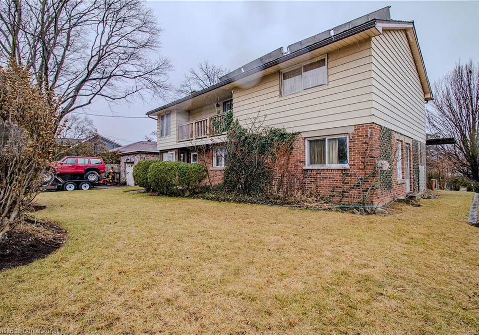 100-queen-mary-avenue-burlington-ontario-40724893