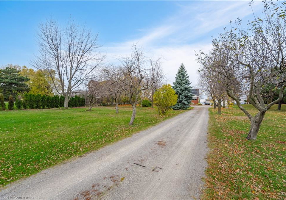 805-ridge-road-stoney-creek-ontario-40725258
