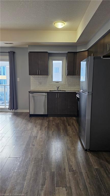 1430-highland-road-w-kitchener-ontario-40725273