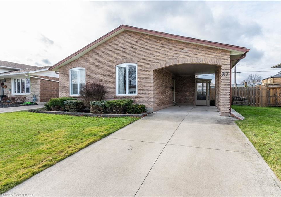 27-trelawn-parkway-welland-ontario-40725416
