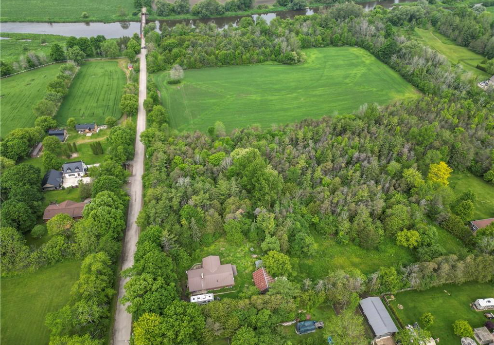 42-peel-street-winterbourne-ontario-40725544