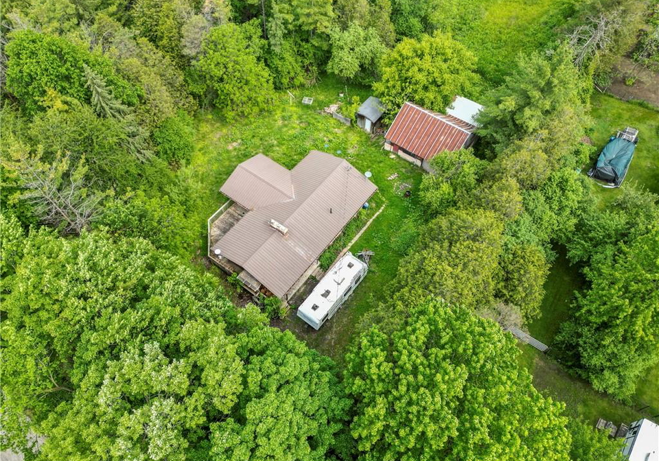 42-peel-street-winterbourne-ontario-40725544