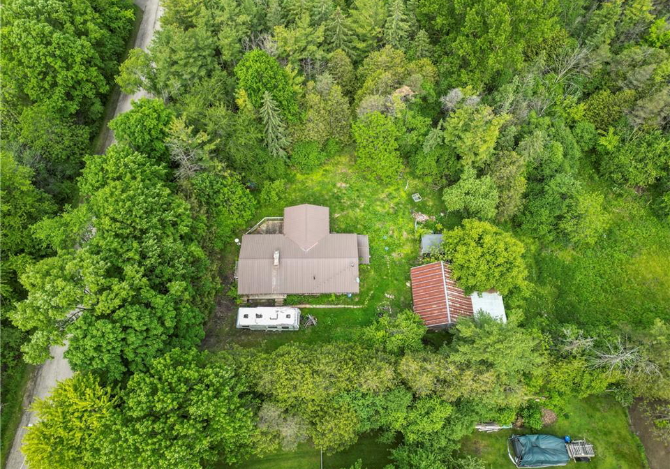 42-peel-street-winterbourne-ontario-40725544