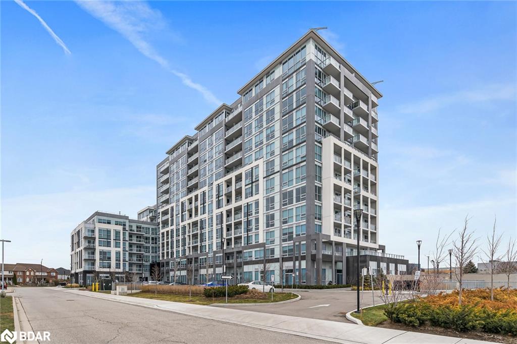 1050-main-street-milton-ontario-40725615