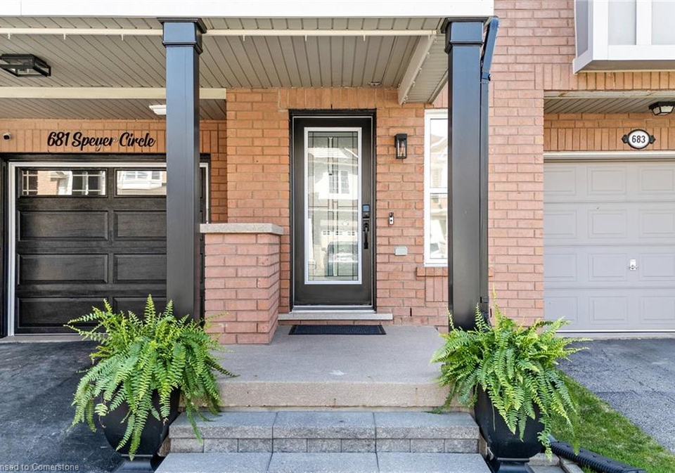 681-speyer-circle-milton-ontario-40725638