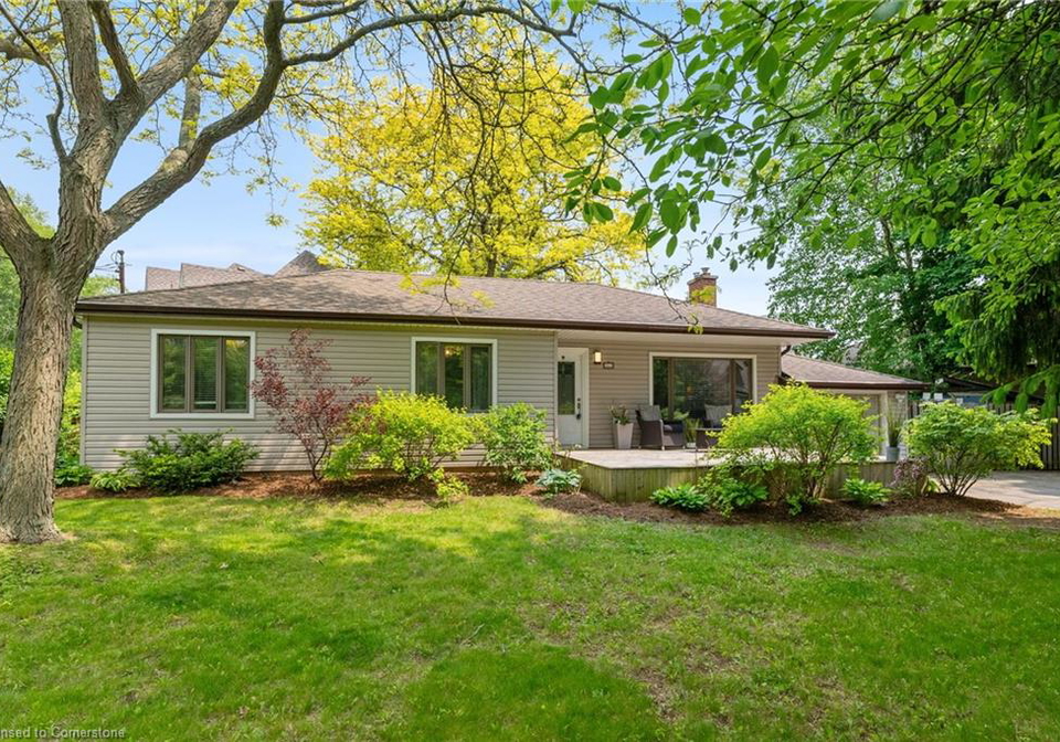 82-gilbert-avenue-ancaster-ontario-40725954