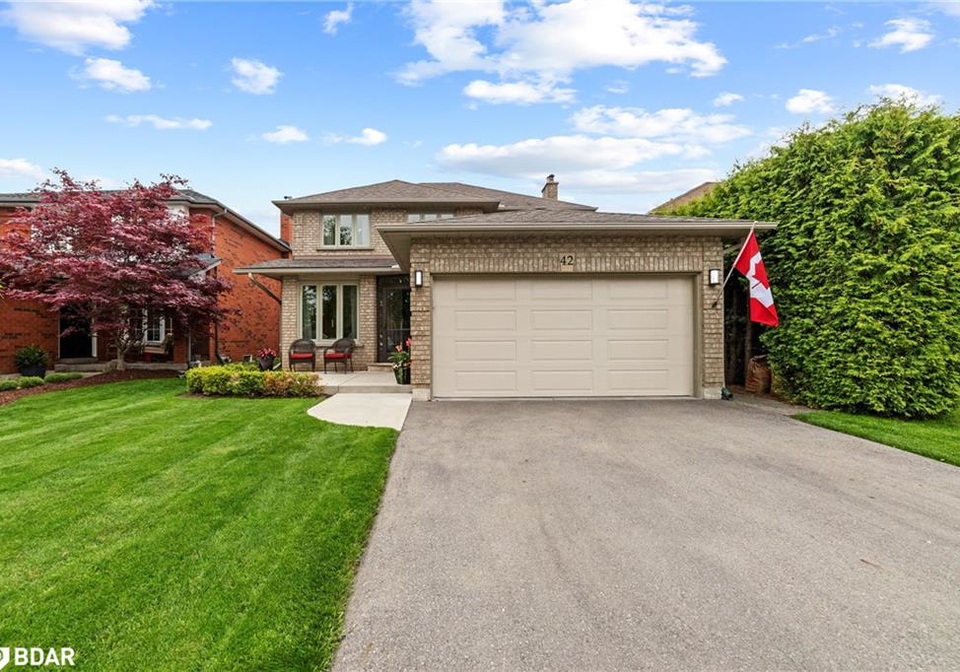 42-fellowes-crescent-waterdown-ontario-40726105