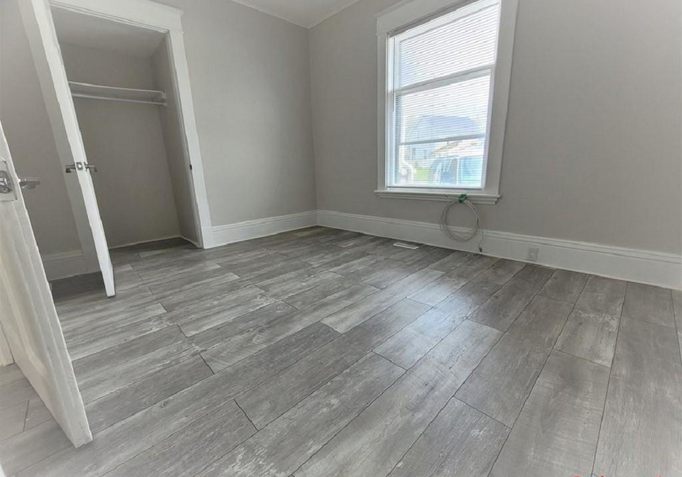 167-erie-avenue-brantford-ontario-40726139