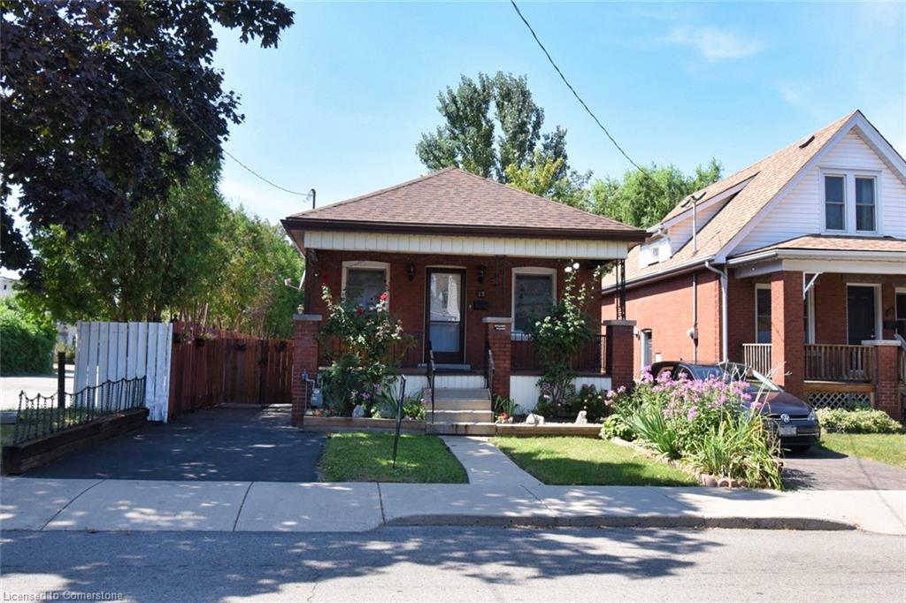 17-park-row-n-hamilton-ontario-40726250