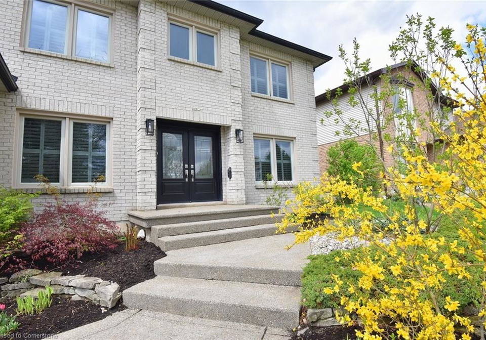34-suter-crescent-dundas-ontario-40726350