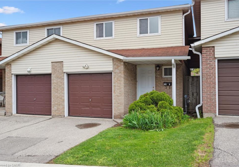 302-bluevale-street-n-waterloo-ontario-40726352