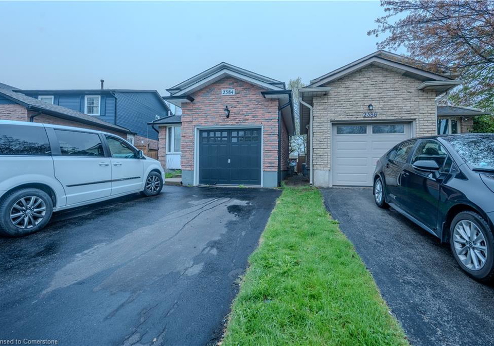 2386-holyhead-drive-burlington-ontario-40726385
