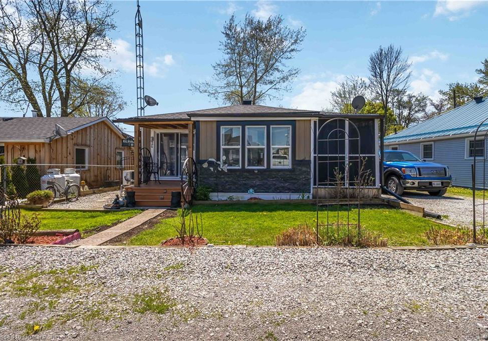 24-melville-lane-selkirk-ontario-40726493