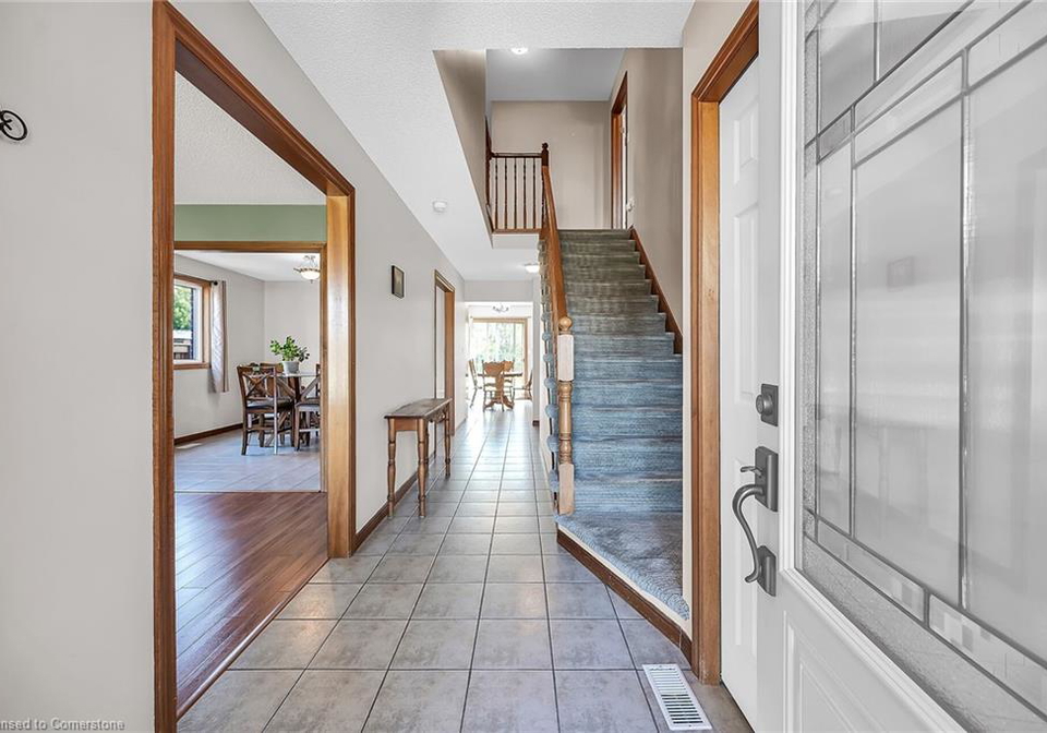 43-jamieson-drive-caledonia-ontario-40726609