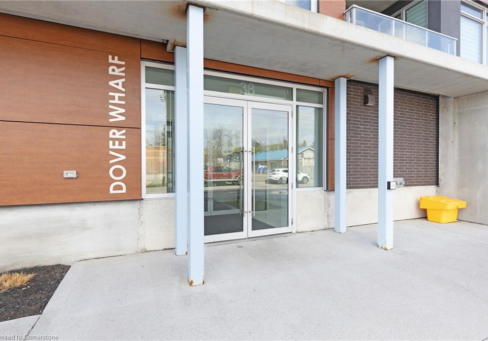 38-harbour-street-port-dover-ontario-40726696