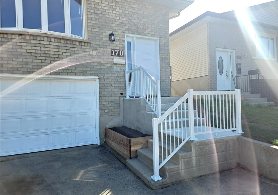 170-thaler-avenue-kitchener-ontario-40726735