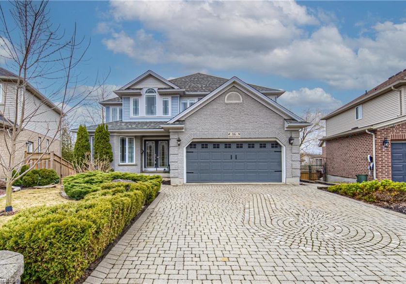 16-stiefelmeyer-crescent-baden-ontario-40726782