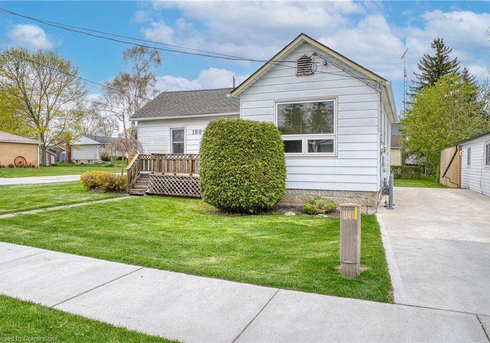190-elm-avenue-n-listowel-ontario-40726869