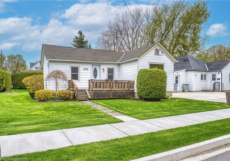 190-elm-avenue-n-listowel-ontario-40726869