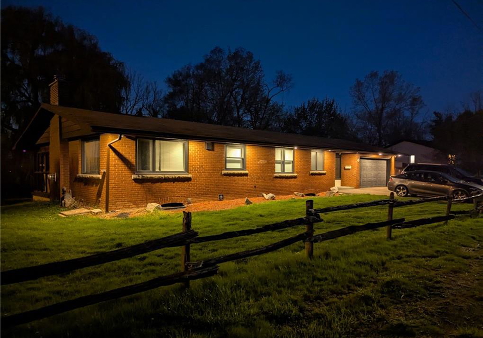 8-northcliffe-avenue-dundas-ontario-40726883