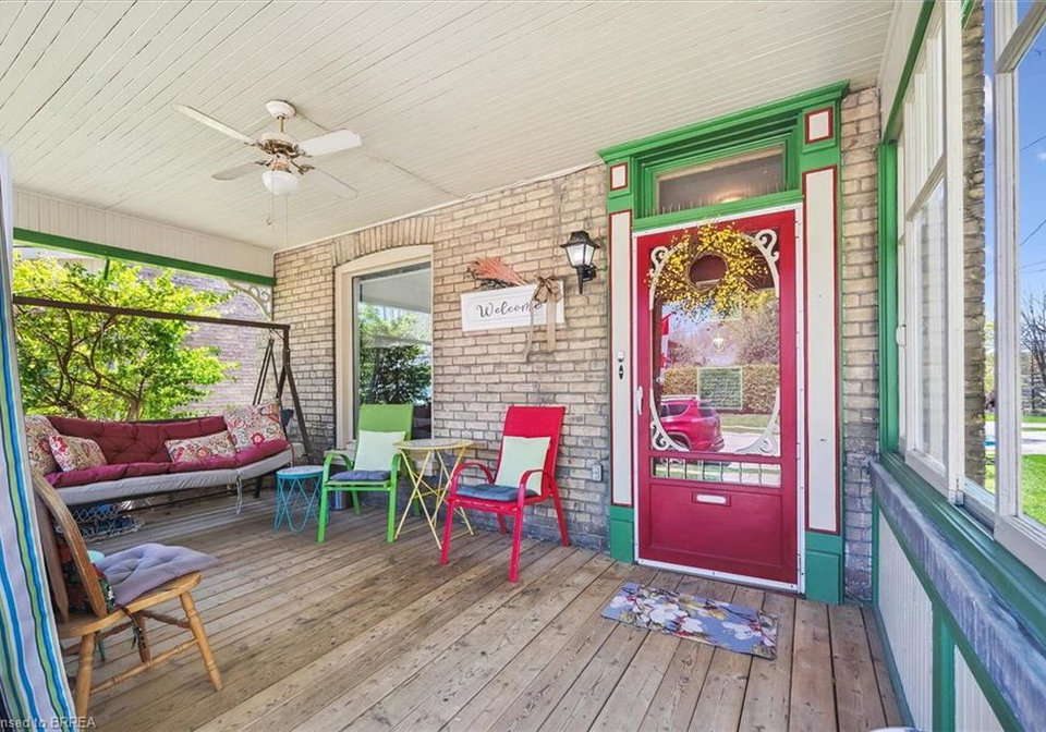 98-walnut-street-paris-ontario-40726900