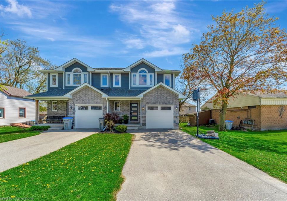 2211-william-shakespeare-street-shakespeare-ontario-40726905