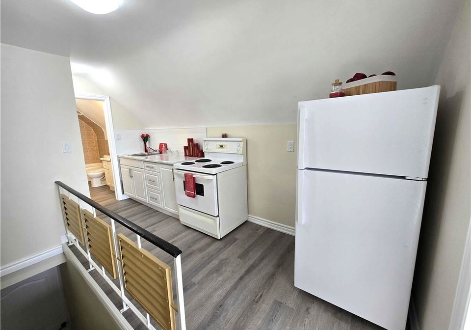 300-balmoral-avenue-n-hamilton-ontario-40726915