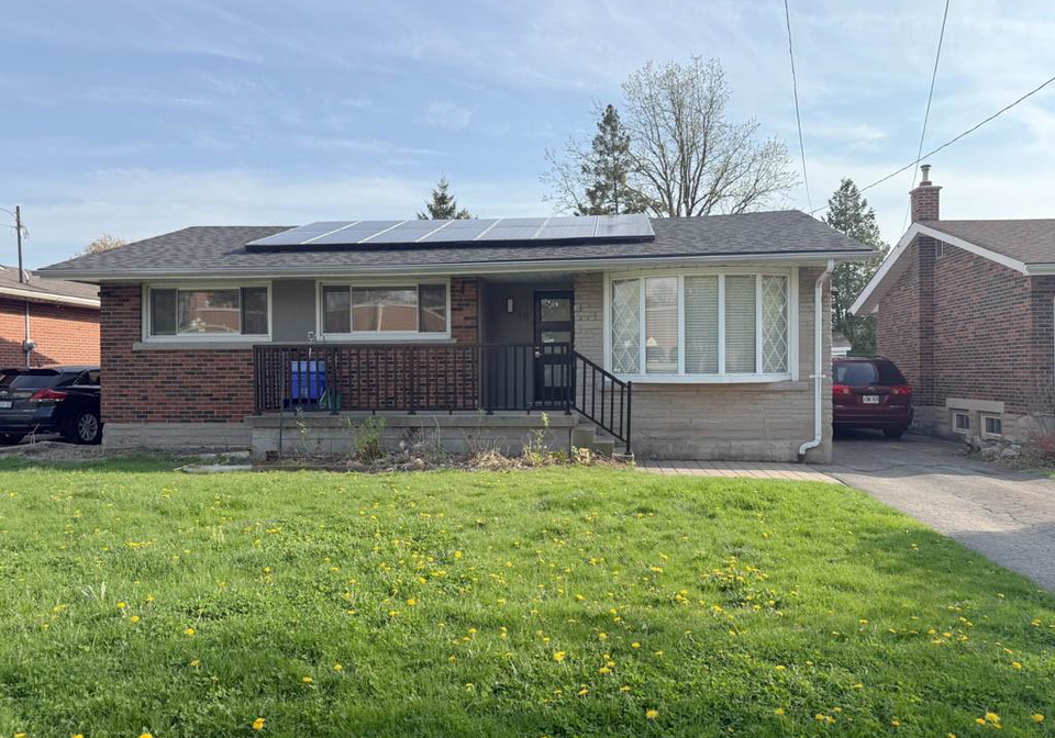 48-idlewood-avenue-hamilton-ontario-40726964