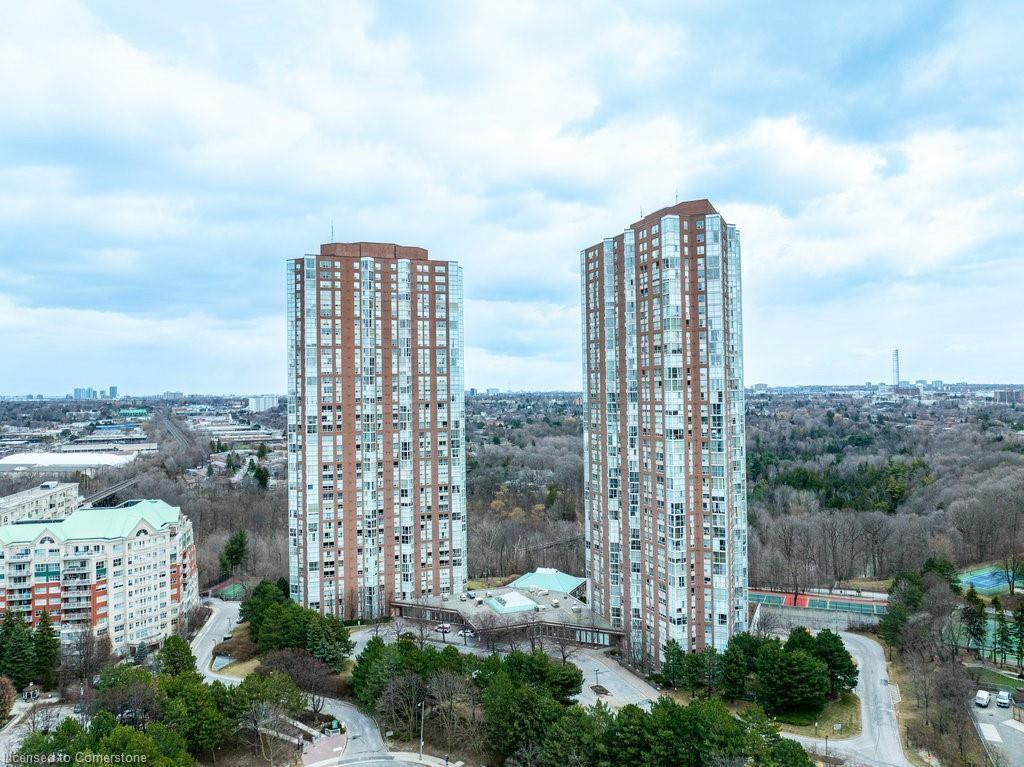 7-concorde-place-don-mills-ontario-40726965