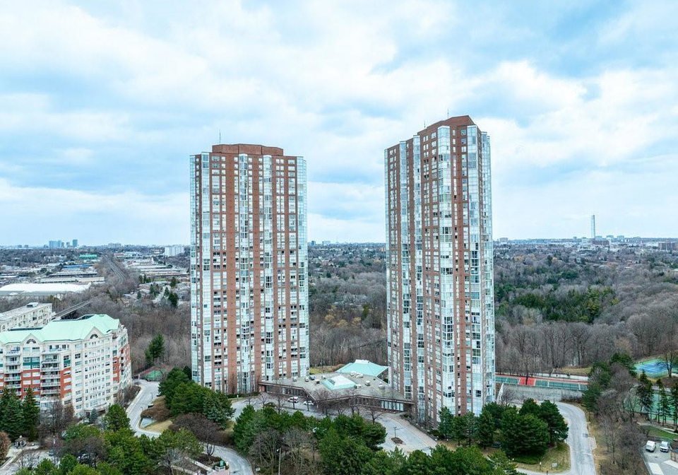 7-concorde-place-don-mills-ontario-40726965
