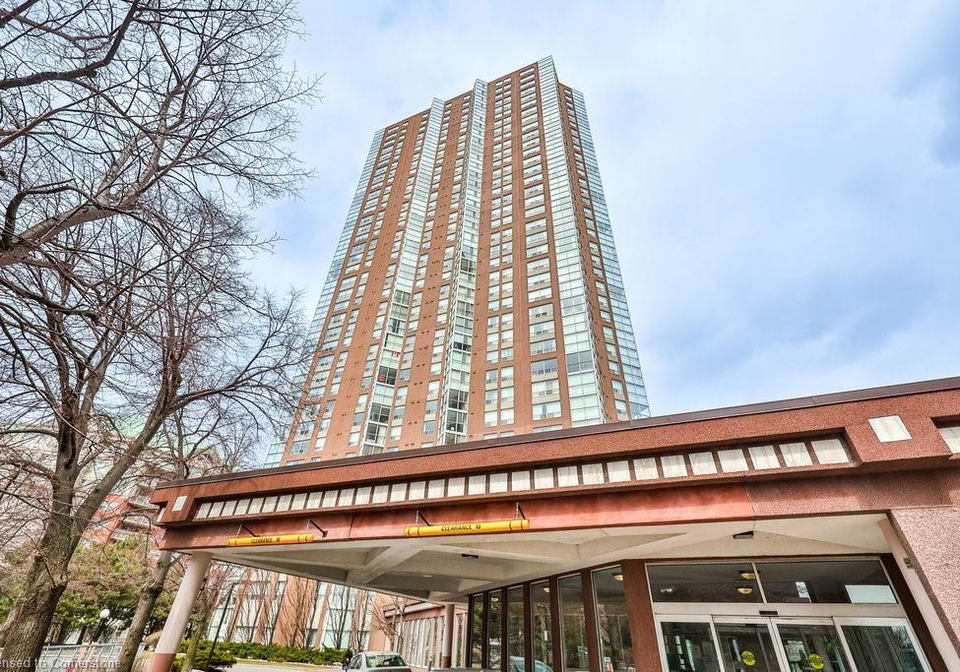 7-concorde-place-don-mills-ontario-40726965
