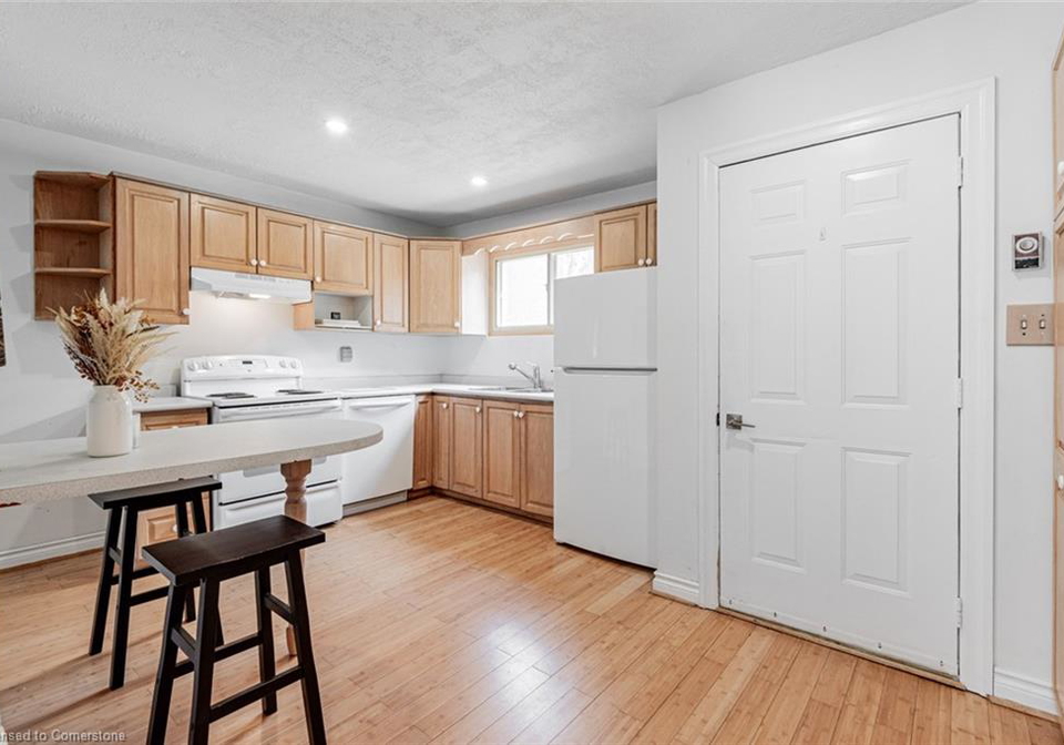 116-wales-avenue-markham-ontario-40727013