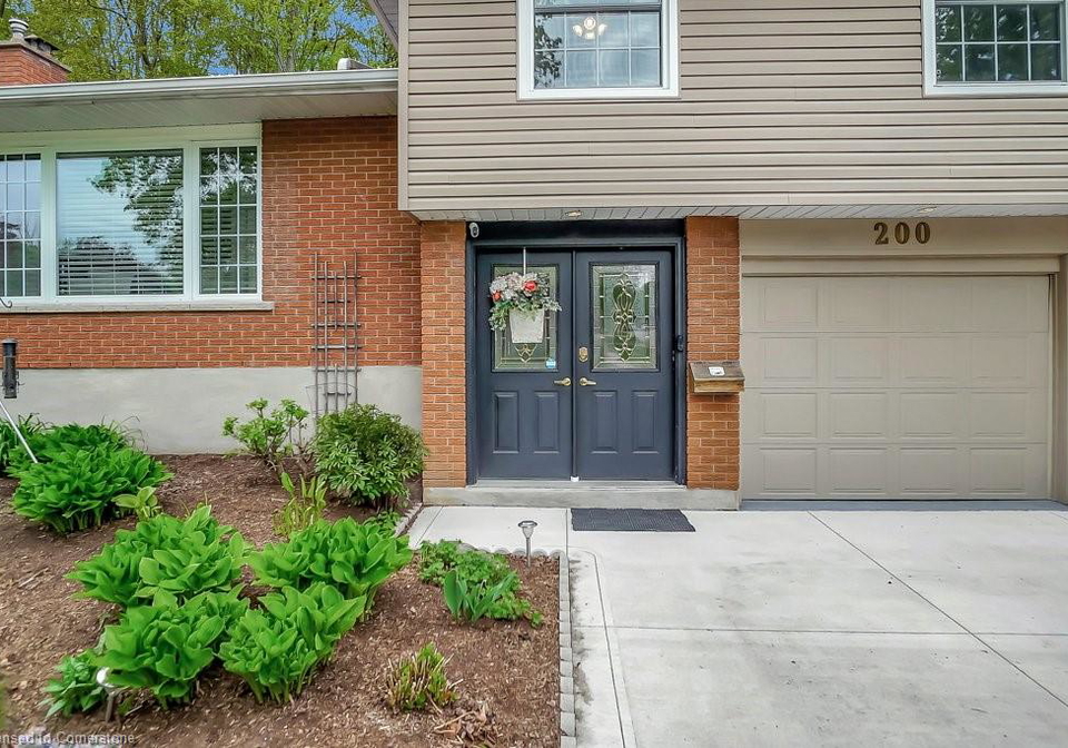 200-kribs-street-cambridge-ontario-40727112