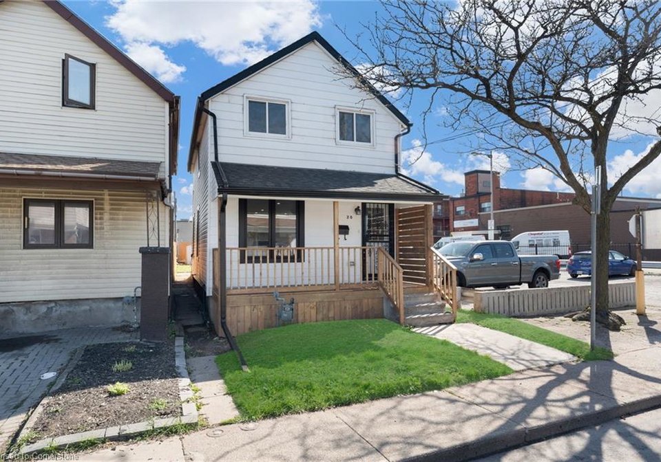 20-britannia-avenue-hamilton-ontario-40727216