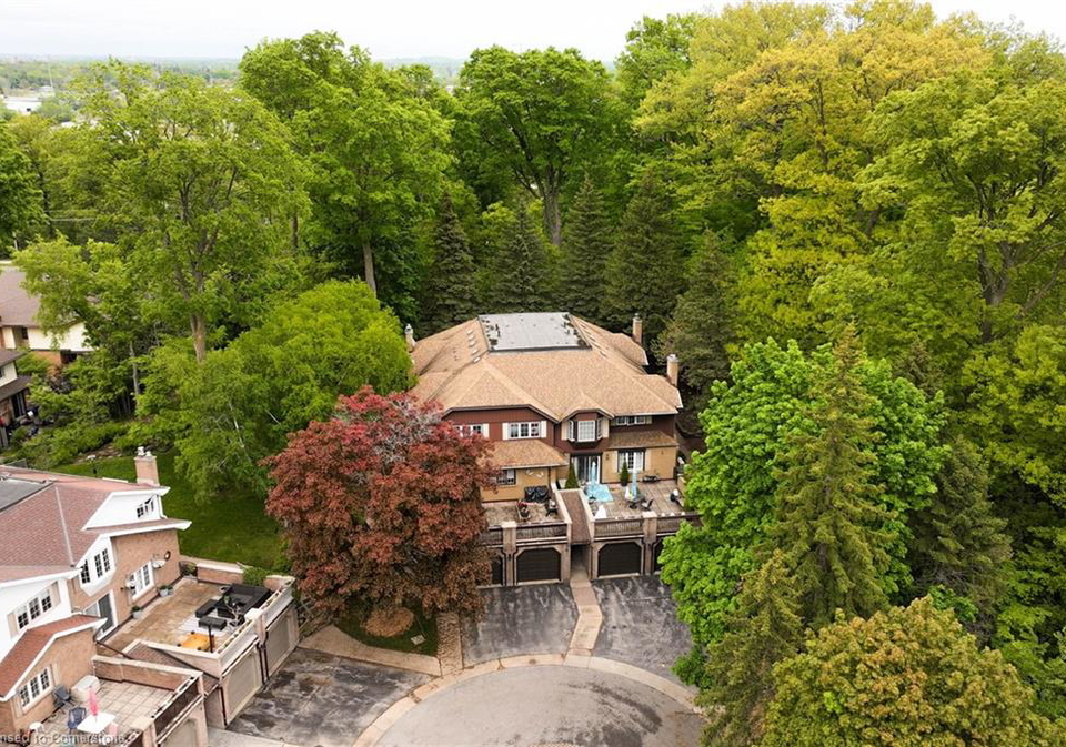 250-kingswood-drive-kitchener-ontario-40727219