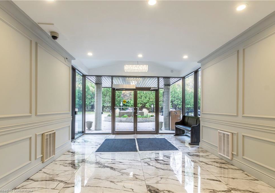 237-king-street-w-cambridge-ontario-40727535