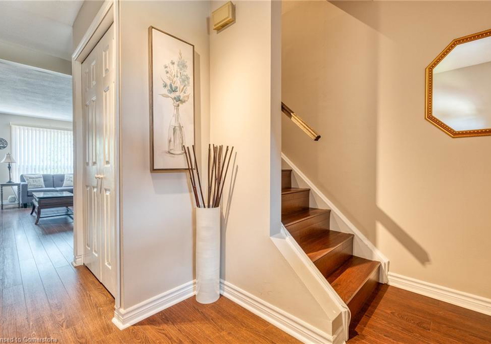 899-stone-church-road-e-hamilton-ontario-40727848