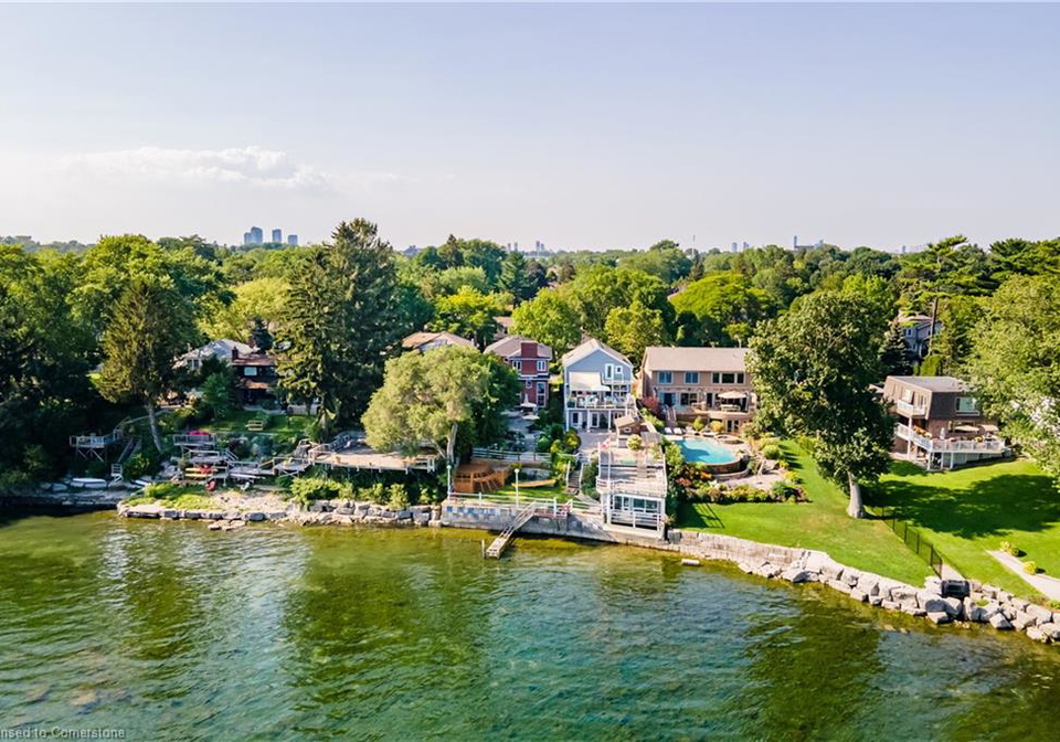 327a-lake-promenade-toronto-ontario-40728041